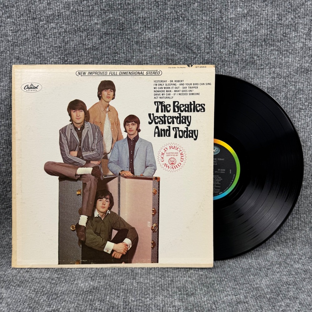 The Beatles Yesterday and Today Vinyl LP Capitol ST 2553 Stereo Trunk Cover 16